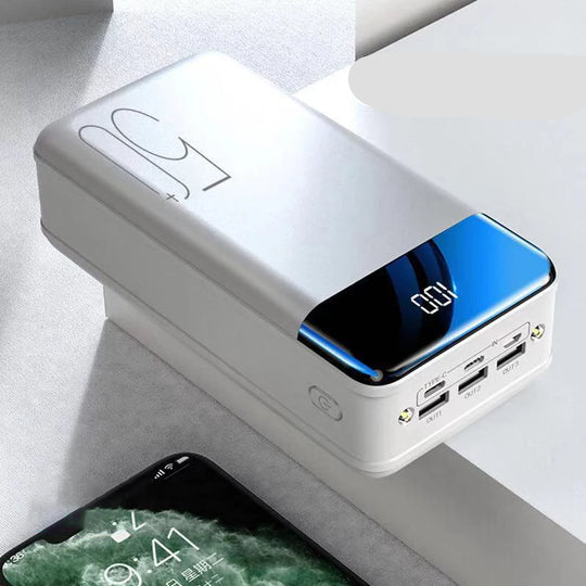 Voltaro Powerbank 50.000 mAh | Ultra-Schnelles Laden | Für Laptop, Tablet & Smartphone | Kompakt & Extrem Leistungsstark